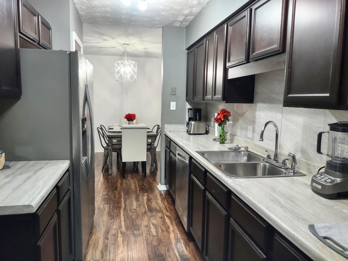 Charming Condo In Central Raleigh Ngoại thất bức ảnh