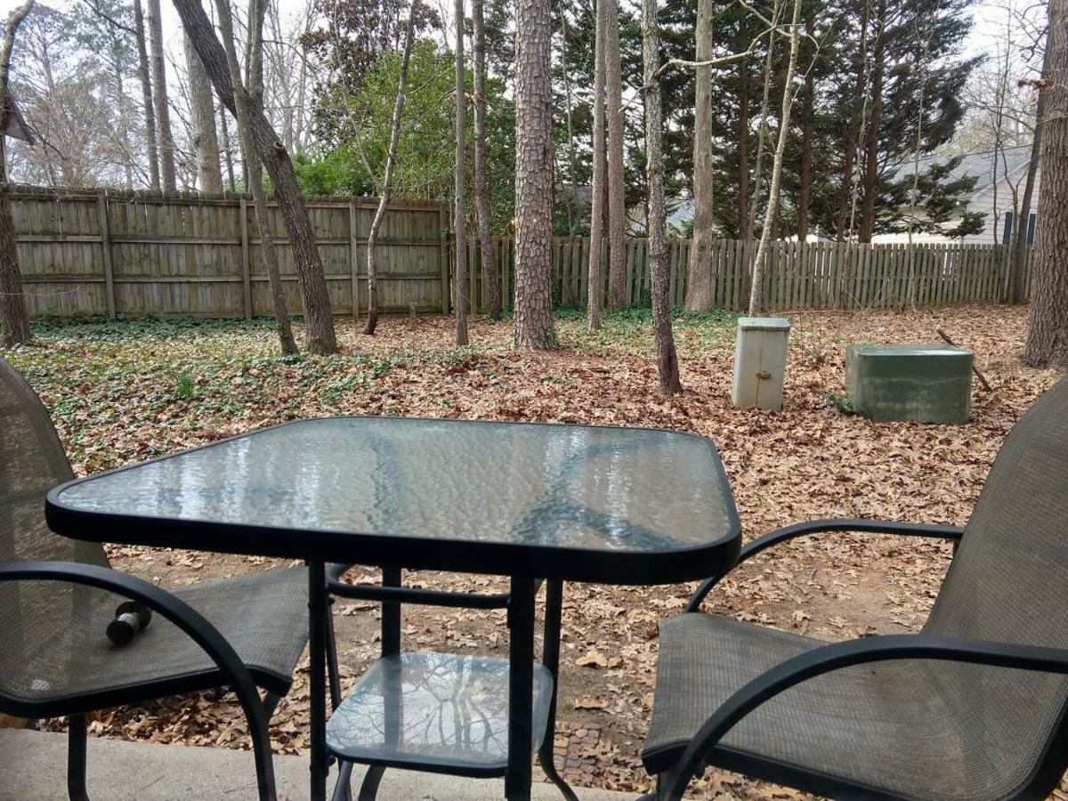 Charming Condo In Central Raleigh Ngoại thất bức ảnh